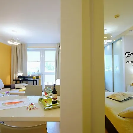 Apartament Prywatny W Hotelu Diwa Spa,W Kolobrzegu Z Parkingiem Bezplatnym W Centrum Miasta Exterior photo