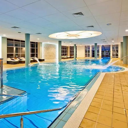 Apartament Prywatny W Hotelu Diwa Spa,W Kolobrzegu Z Parkingiem Bezplatnym W Centrum Miasta Exterior photo